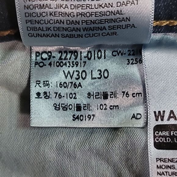 Levi's Mile High Super Skinny High Rise Jeans Size 30 Light Distress Medium Wash - Picture 12 of 12